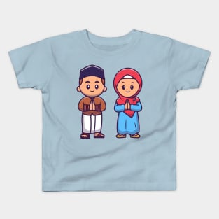 Cute Girl And Boy Moslem Celebrating Ied Mubarak Cartoon Kids T-Shirt